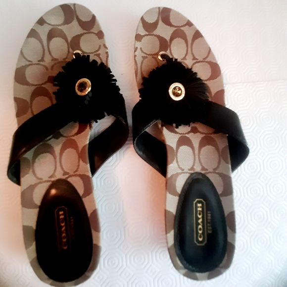 Coach flip flops sandal - Picture 2 of 7